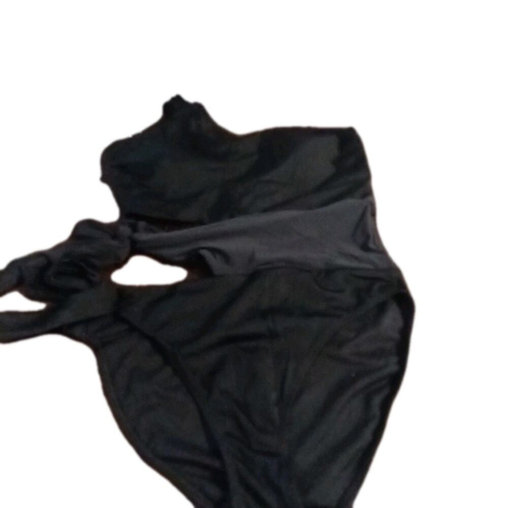 WOMEN'S 1 Pc. BLACK CUT-OUT BUNNY TIE SWIMSUIT LG. One Shoulder Strap
